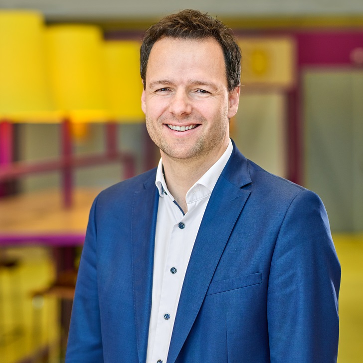 Dhr. P. (Paul) van Asseldonk